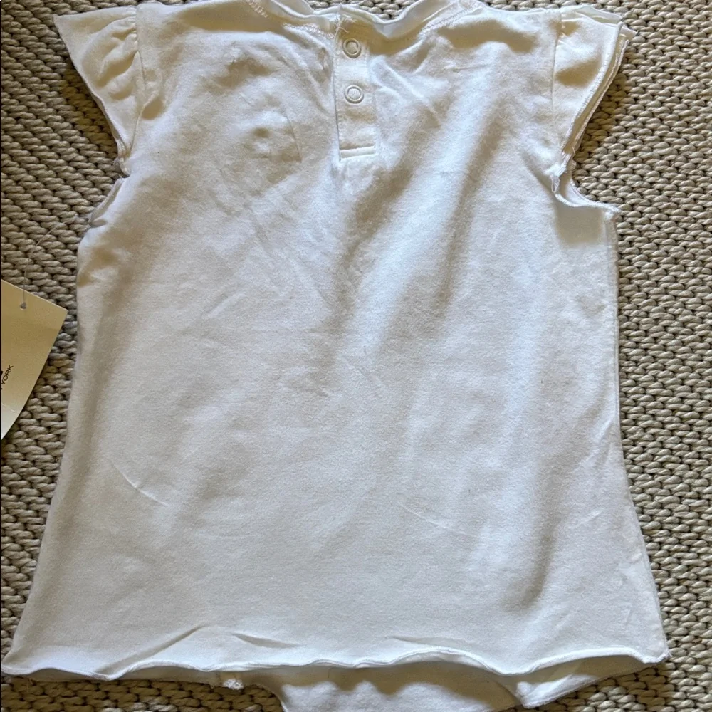 Top DKNY infant girls size 18-24 months 57% cotton 38% Modal 5% Spandex